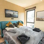 Heaven House Penthousewohnung Sterngucker Mit Whirlpool *
