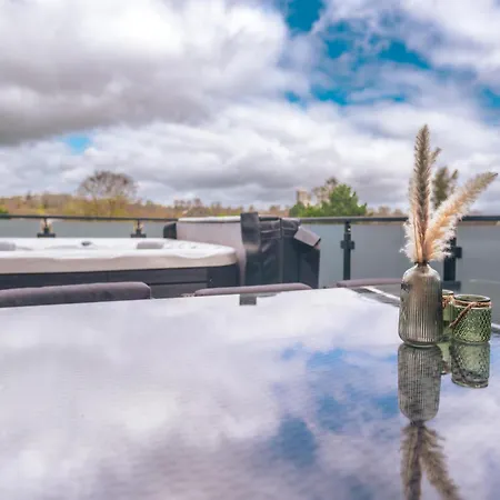 Heaven House Penthousewohnung Sterngucker Mit Whirlpool Daire