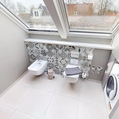 Heaven House Penthousewohnung Sterngucker Mit Whirlpool * Timmendorfer Strand